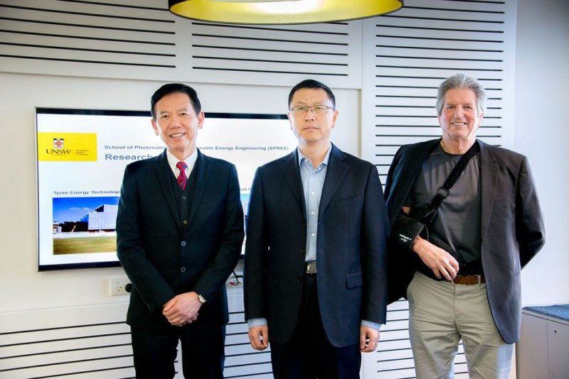 Generální ředitel fotovoltaického gigantu uvedl, že University of New South Wales je „West Point Military Academy“ solární fotovoltaické legie.